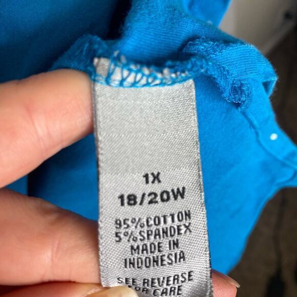 Catherines suprema collection shirt blue polka dot stretch neck detail plus 1X - Picture 5 of 8